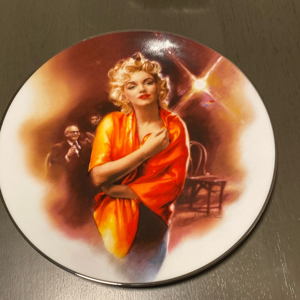 Marilyn Monroe Strasberg's Student Collectors Plate Delphi Bradford Exchange